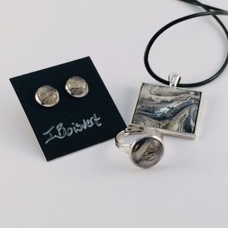 Ensemble #24 - Collier, boucles d'oreille et bague