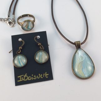 Ensemble #4 - Collier, boucles d'oreilles et bague