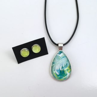Ensemble #27 - Collier et boucles d'oreilles