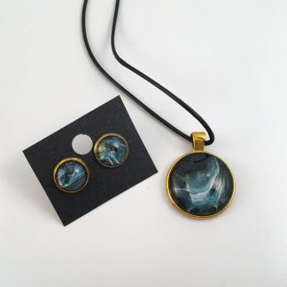 Ensemble # 5 - Collier et boucles d'oreilles