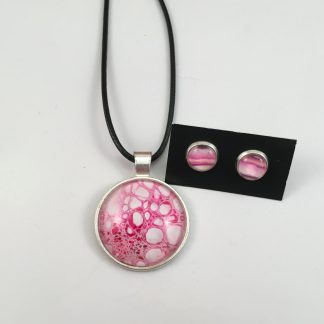 Ensemble # 62 - Collier et boucles d'oreilles