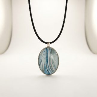 Collier #37, création faite à la main par Isabelle Boisvert — autre vue