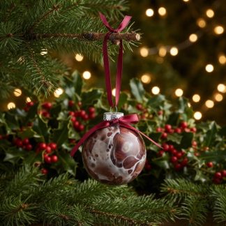 Boule de Noël #101, création faite à la main par Isabelle Boisvert