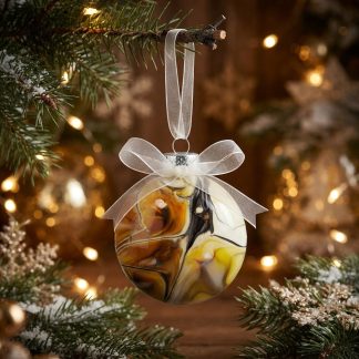 Boule de Noël #129, création faite à la main par Isabelle Boisvert