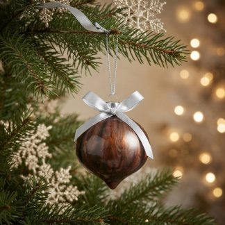 Boule de Noël #145, création faite à la main par Isabelle Boisvert
