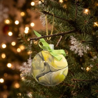 Boule de Noël #165, création faite à la main par Isabelle Boisvert