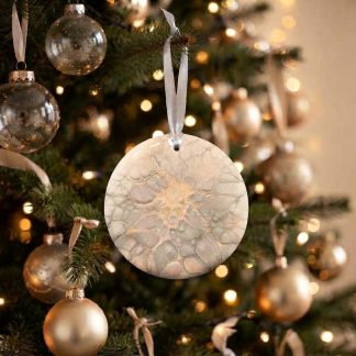 Ornement #2, décoration de Noël faite à la main par Isabelle Boisvert