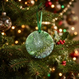 Ornement #8, décoration de Noël faite à la main par Isabelle Boisvert